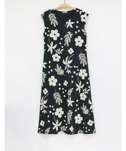 フレンチスリーブロングワンピース