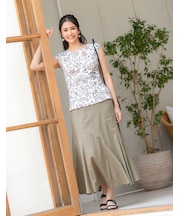 フレアロングスカート