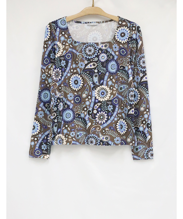 長袖プルオーバー