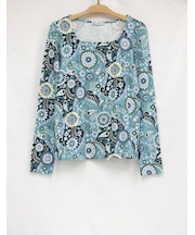 長袖プルオーバー