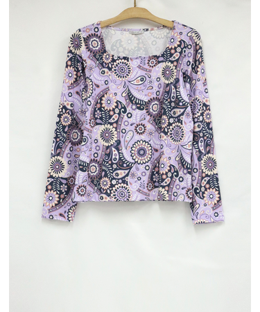 長袖プルオーバー