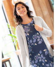 ジップアップ長袖ニットパーカー