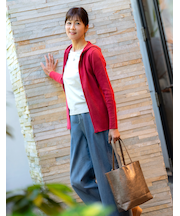 ジップアップ長袖ニットパーカー