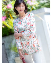 8分袖チュニックブラウス