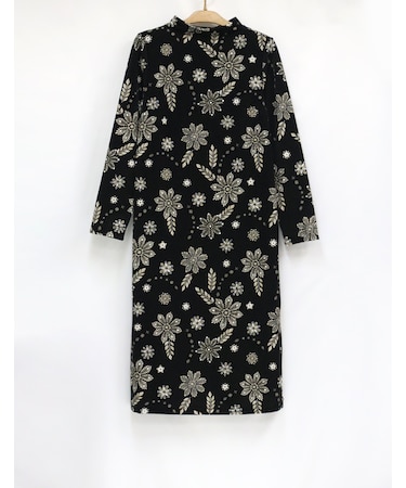 長袖ワンピース