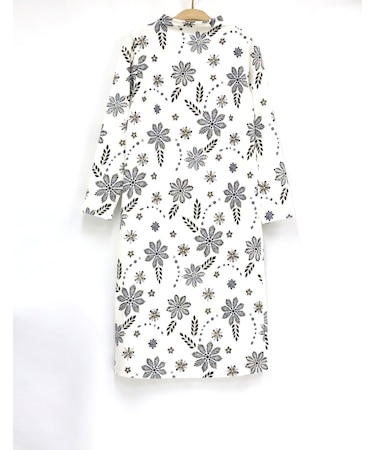 長袖ワンピース