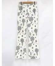 ブーツカットパンツ