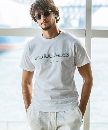 1PIU1UGUALE3 RELAX(ウノピゥウノウグァーレトレ リラックス)ランダムラインストーンロゴ半袖Tシャツ