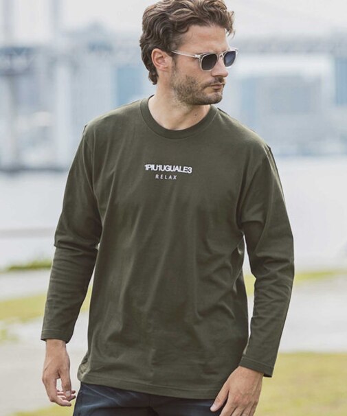 1PIU1UGUALE3 RELAX(ウノピゥウノウグァーレトレ リラックス)フロントロゴプリント長袖Tシャツ
