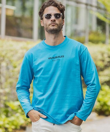 1PIU1UGUALE3 RELAX(ウノピゥウノウグァーレトレ リラックス)フロントロゴプリント長袖Tシャツ