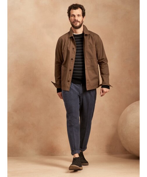 リラックステーパードフィット オーガニック ブラッシュド トラベラー チノパンツ