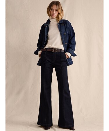 ハイライズ スーパー フレアージーンズ