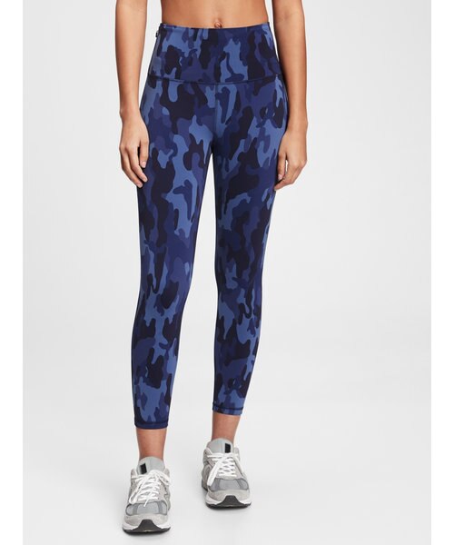 【超美品】Gapfit エクリプスハイライズプリント7/8レギンス GAP（ギャップ）の「Gapfit エクリプスハイライズプリント7/8