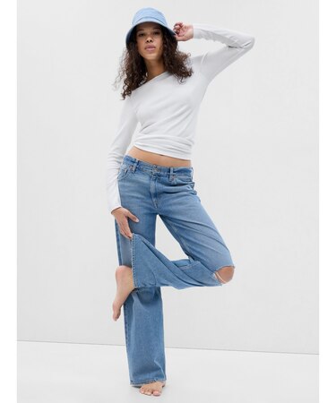 モダンクルーネック長袖Tシャツ