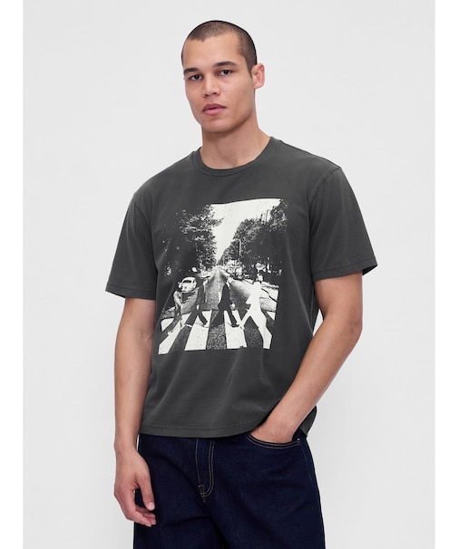 ザ・ビートルズ リラックスフィット グラフィックTシャツ THE BEATLES