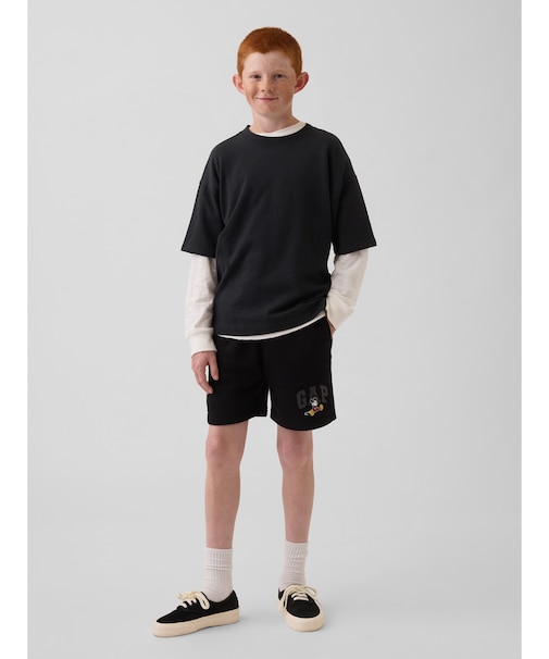 GapKids × ディズニー ミッキーマウス リラックスフィット GAPロゴ プルオンショートパンツ