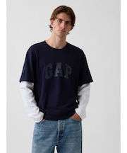 GAPロゴ ダブルレイヤード クロップドTシャツ