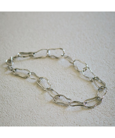 チェーンネックレス