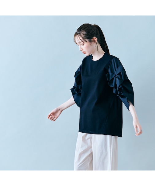 袖ギャザーフリルブラウス