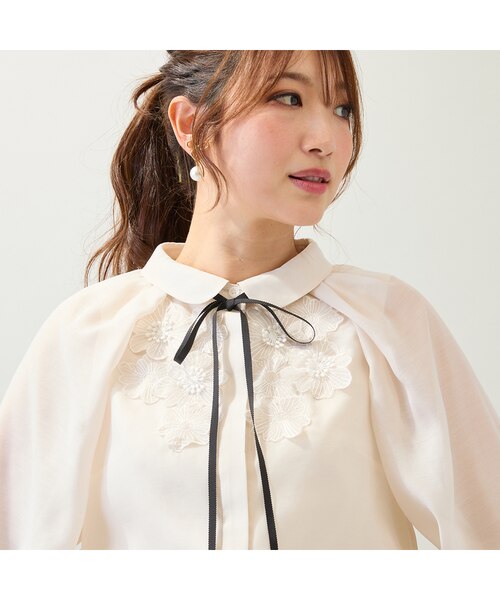 ローズティアラ　襟フリルブラウス　最終お値下げ ネックフリルブラウス（51035402） | Rose Tiara (Women