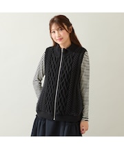 ケーブルニットドッキングベスト