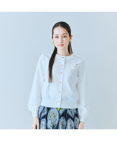 フラワーレースはめ込みニットカーディガン