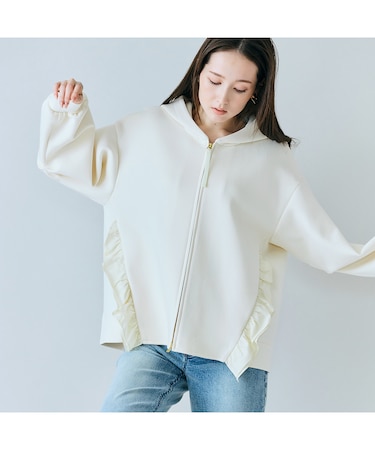 フリル付きジップアップパーカー