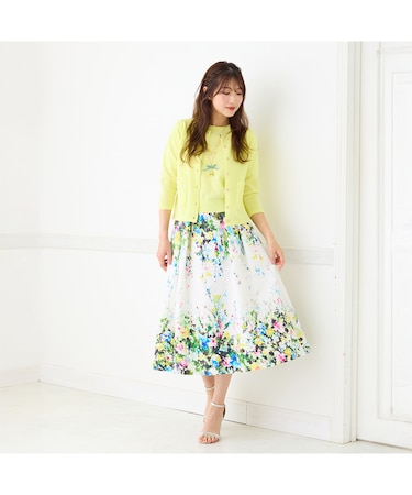 フローラルアートフレアスカート