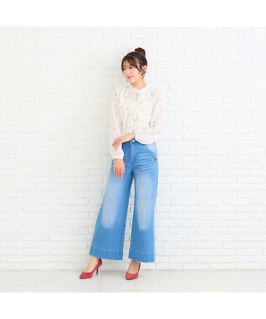 ワンポイント刺繍ワイドデニムパンツ
