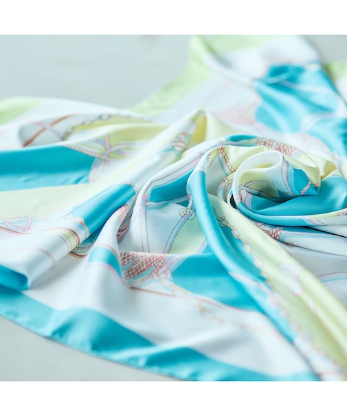 チェーンプリントスカーフ