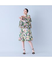 モザイクフラワープリントワンピース