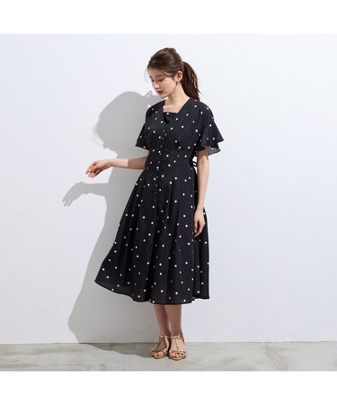 フレア袖ドットワンピース