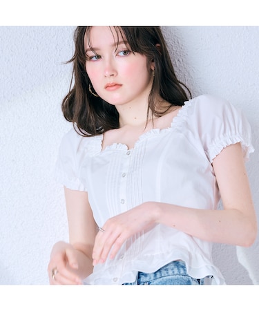 【モデル美香着用】コルセット風ピンタックブラウス