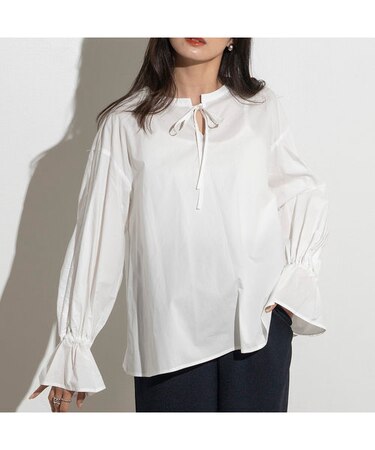 ハシゴレースボリュームブラウス