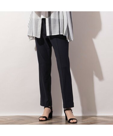 ドライツイル・ピンタックパンツ