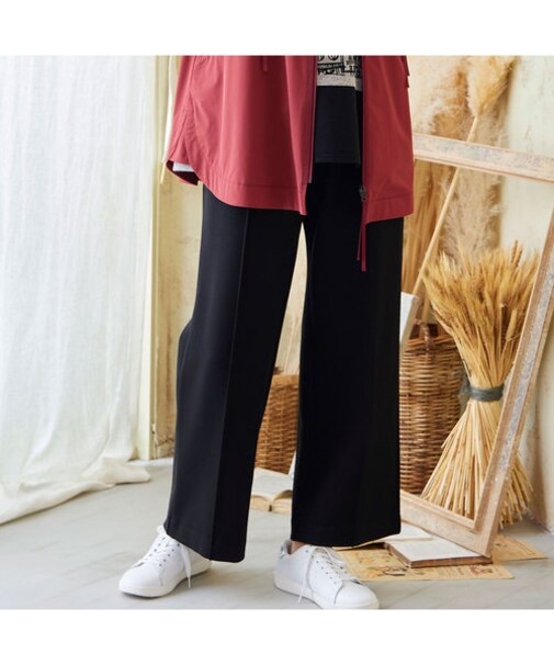 〔あったか素材〕ピンタックストレートパンツ