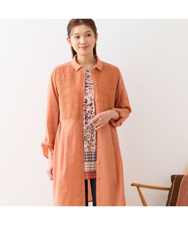 【洗える】スモッキング刺繍ロングシャツ