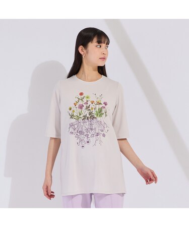 フラワープリント×刺繍Tシャツ
