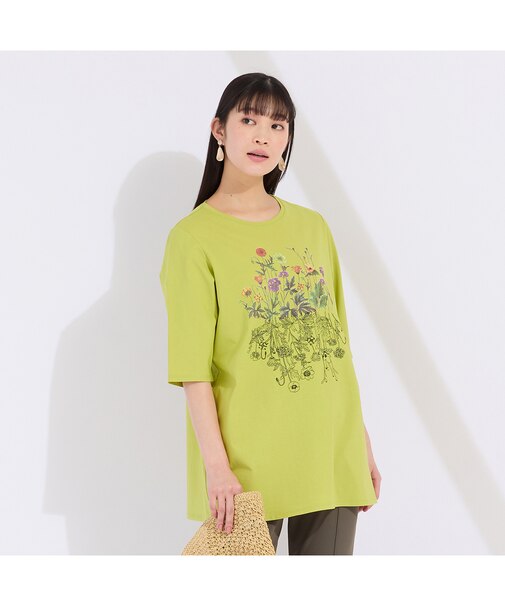 フラワープリント×刺繍Tシャツ