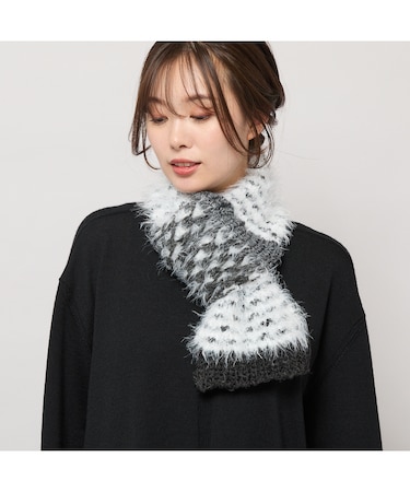 ざっくり編みミニマフラー