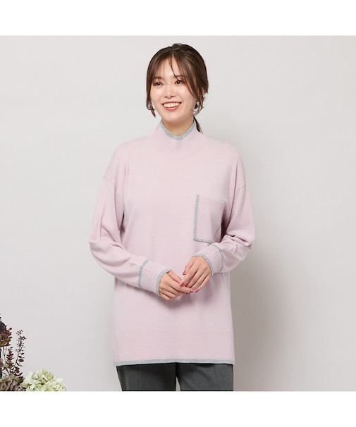 パッチポケット付きハイネックニット