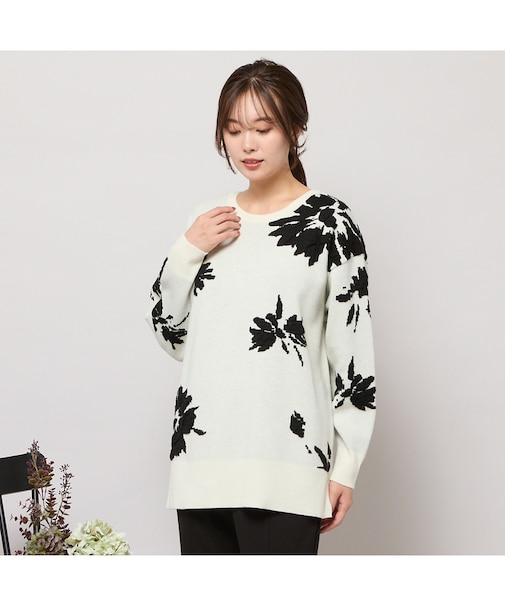 【手洗いOK】フラワーモチーフジャカードニット