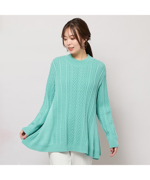 【手洗いOK】ハイネック・フレアーシルエットニット