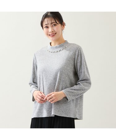 【洗える・3L/4Lサイズあり】ビジューモチーフつきカットソー