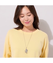 フラワーモチーフシルバー調ネックレス