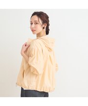 シャーリングライトパーカ