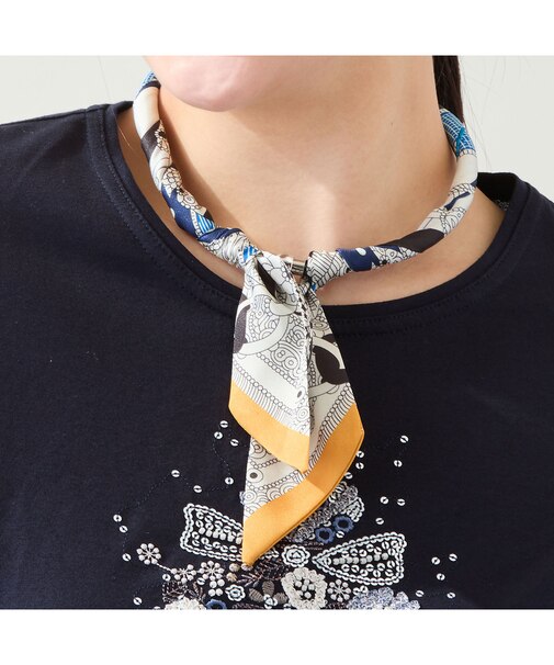 マグネットスカーフネックレス