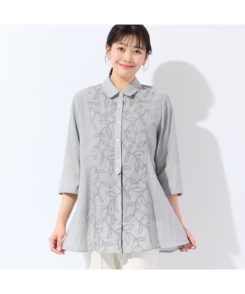 【洗える・L～4Lサイズ】リーフ刺繍 ワッシャーストライプシャツ