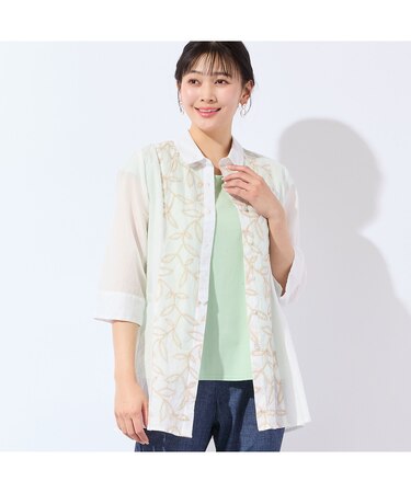 【洗える・L～4Lサイズ】リーフ刺繍 ワッシャーストライプシャツ