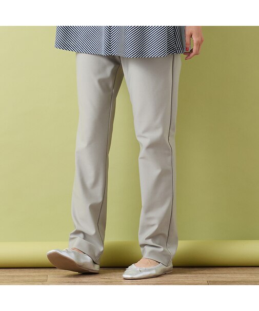 【手洗いOK】スリムストレートパンツ